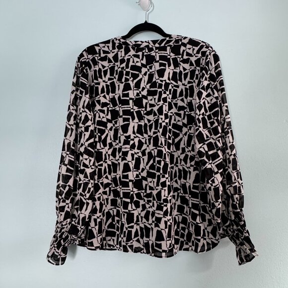 Vince Camuto Printed Puff-Sleeve Blouse - Size 1X – Black & White - 0134 - Picture 3 of 9